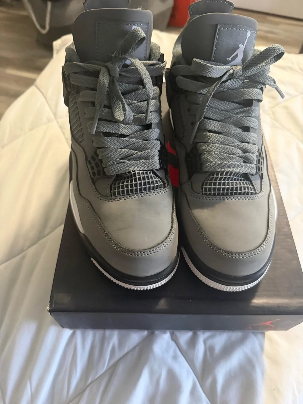 Pre owned Jordan Men's Grey and Black Retro-Style Sneakers